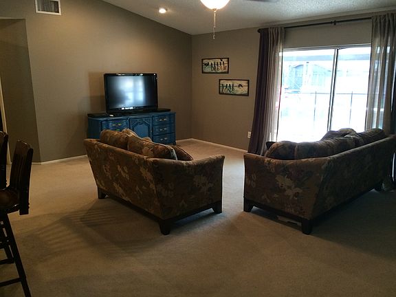 5th image of 15717 Charter Oaks Trl