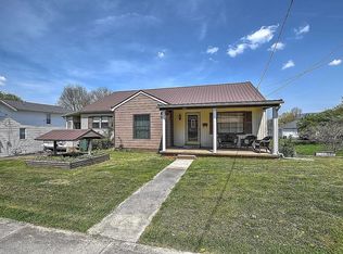 103 W K St, Elizabethton, TN 37643