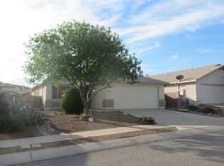 1190 N Falcon Ridge Dr, Tucson, AZ 85745