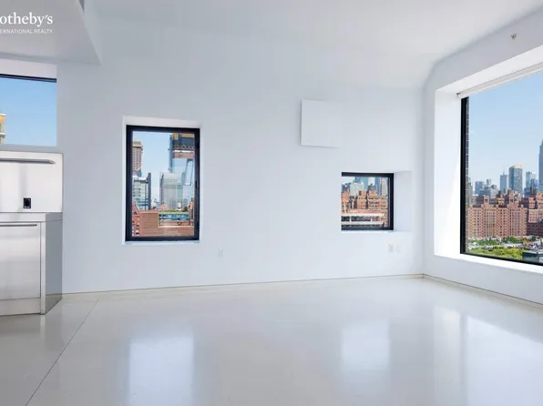 100 Eleventh Avenue image 8 of 19