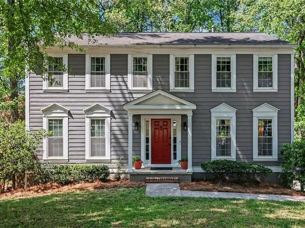 825 Crab Orchard Dr, Roswell, GA 30076