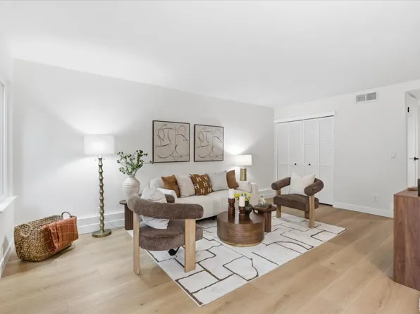 10177 Camberley Ln, Cupertino, CA 95014