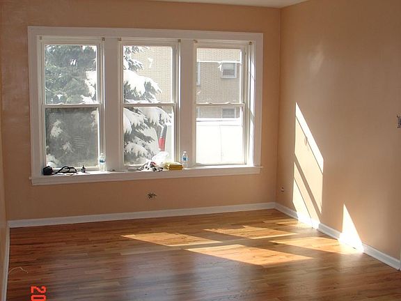 2nd image of 3649 N Leclaire Ave #3