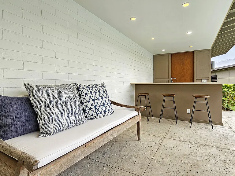 111 Hind Dr — Photo 33