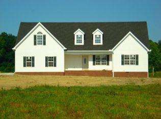 6951 Maple Springs Rd, Manchester, TN 37355