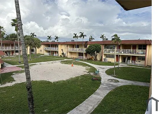 2 bed, $2,000 — Photo 3