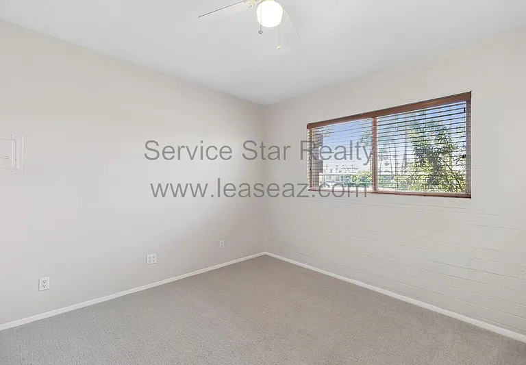 6804 E 2nd St #16 — Photo 11