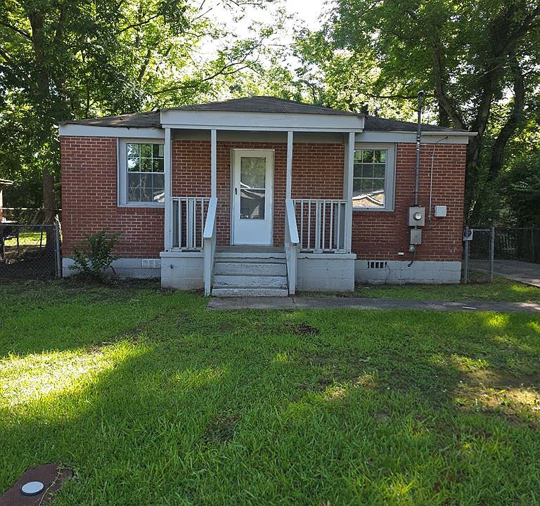 1st image of 3143 Hubbard St