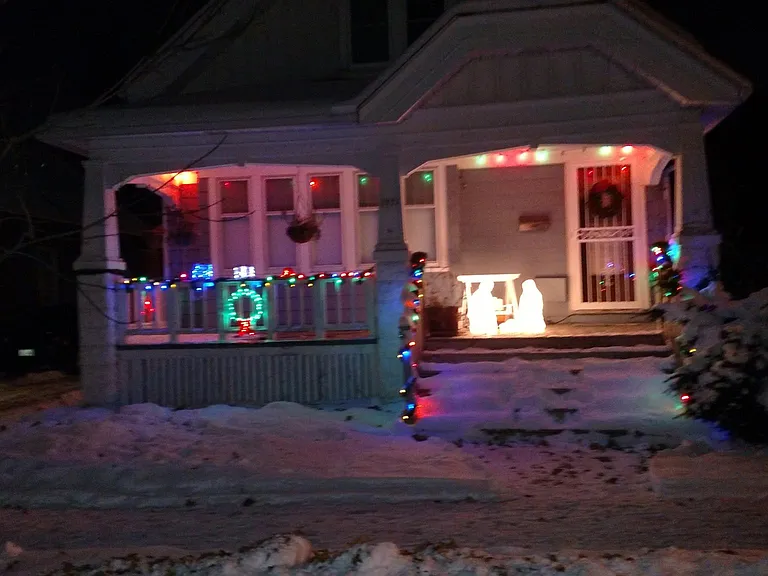 N 50th Pl — Photo 7