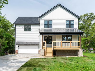 6624 S Richmond Ave, Willowbrook, IL, 60527