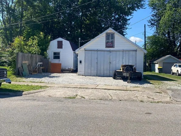 711 Jackson St, Seymour, IN 47274