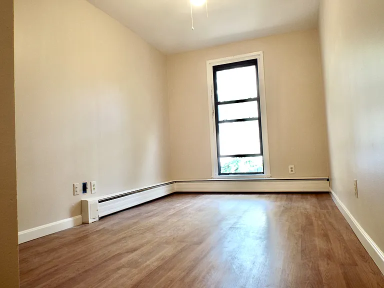 32 Juniper St #98 — Photo 14
