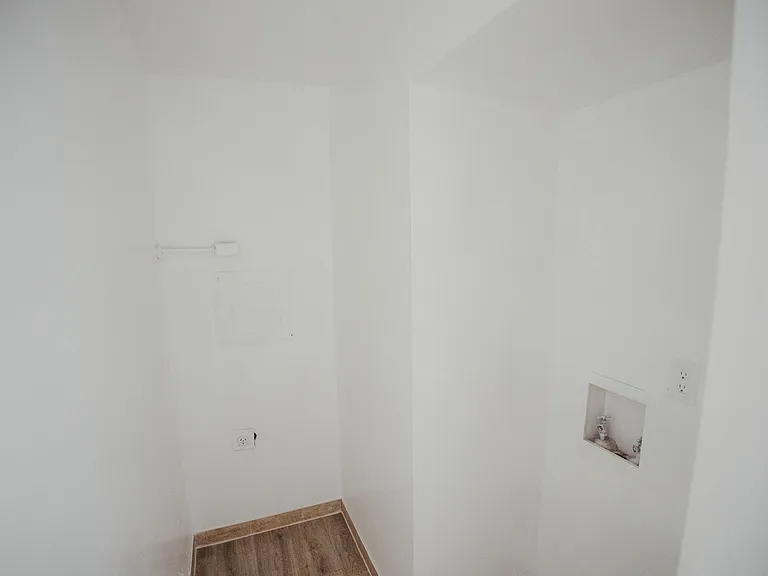 The Apache Village Apartments — Photo 25