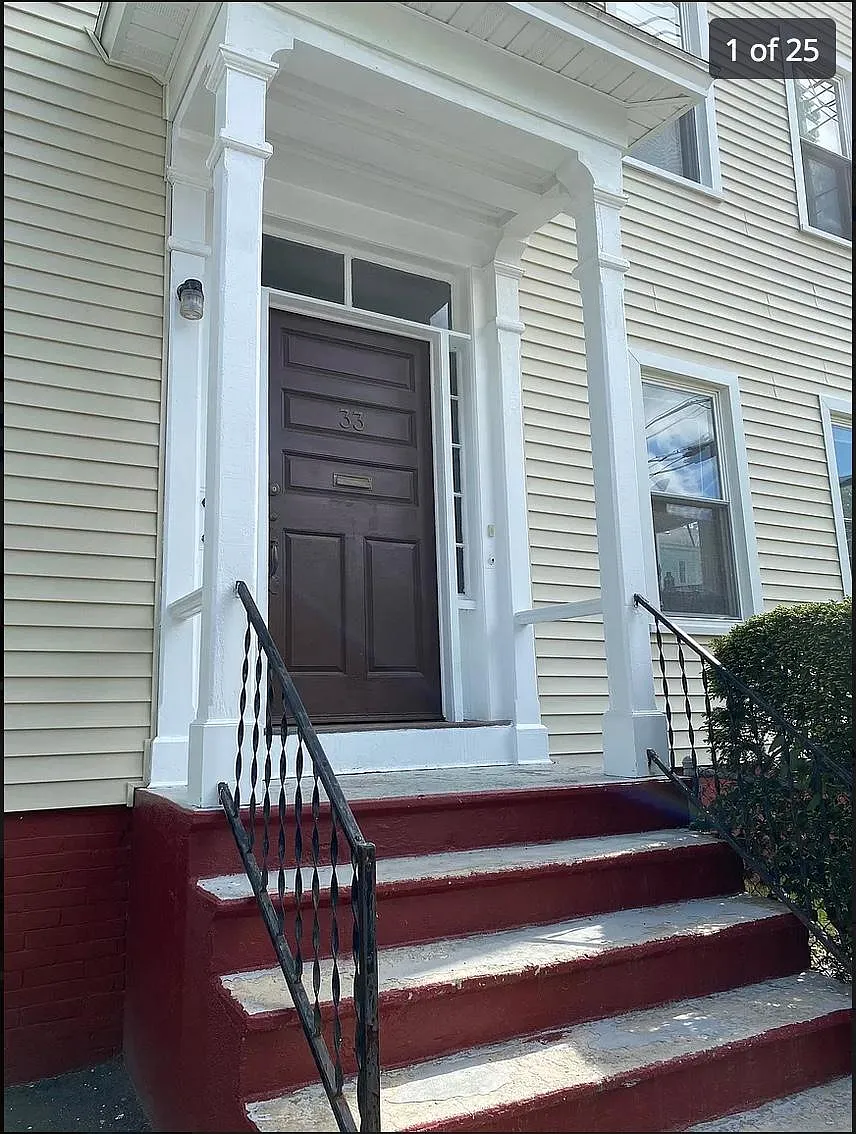 3 bed, 1237 sqft, $3,000 — Photo 2
