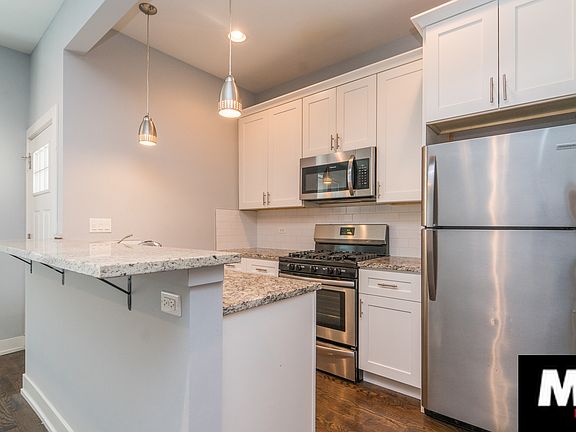 3rd image of 2163 N Bell Ave APT 1F