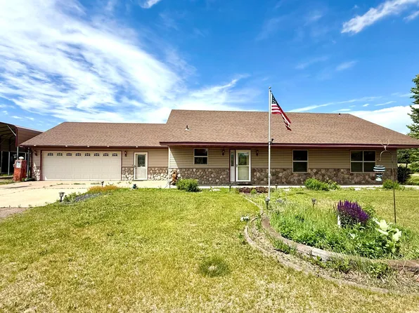 3455 339th Ave NE, Cambridge, MN 55008