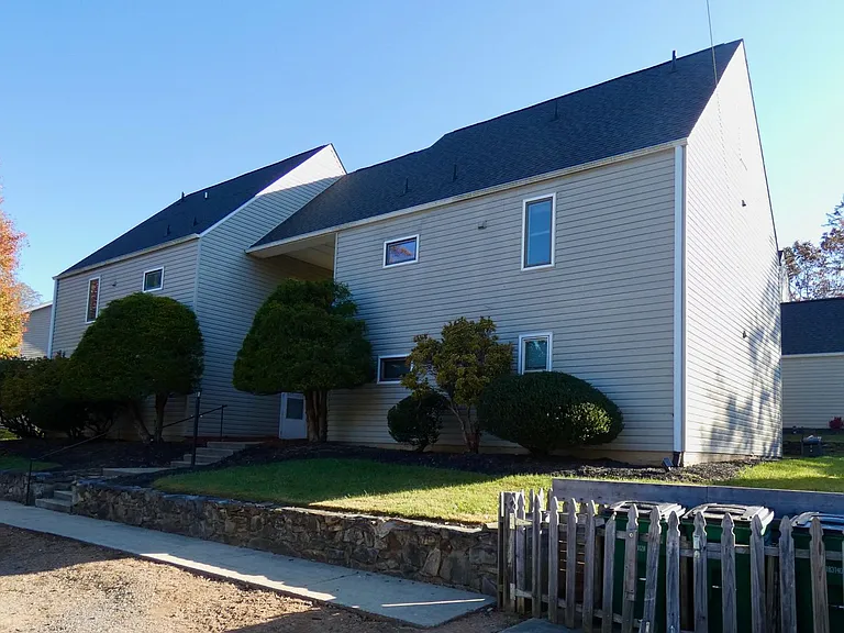 105 S Main St #5 — Photo 16