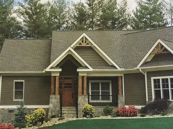 2749 Grey Fox Dr S, Martinsville, IN 46151