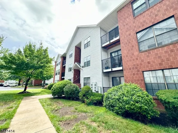 102 Keystone Ct, Edison Twp., NJ 08817