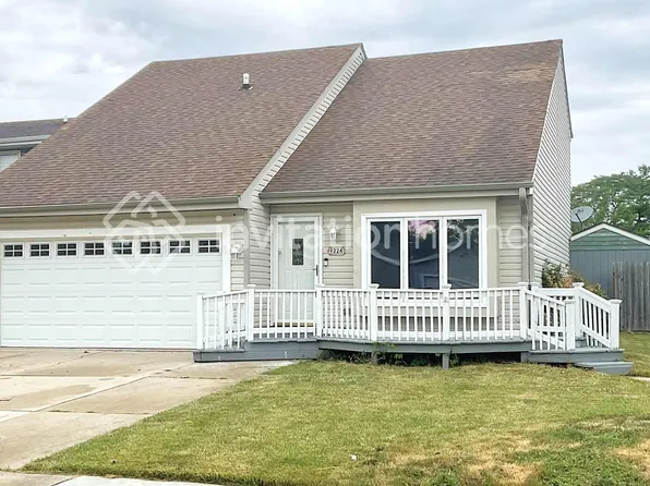 9224 162nd St, Orland Hills, IL 60487