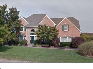 235 Ridgeview Dr, Collegeville, PA 19426