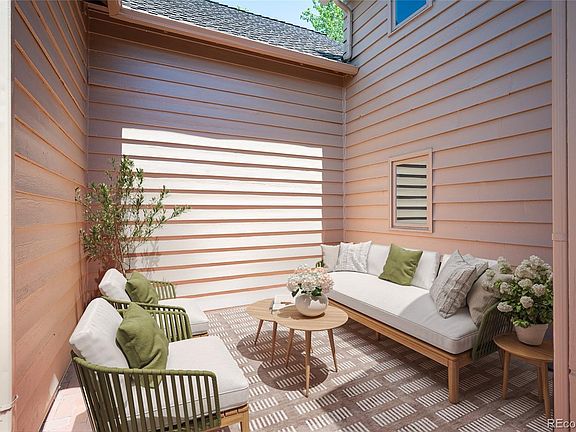 3rd image of 4505 S Yosemite Street #132