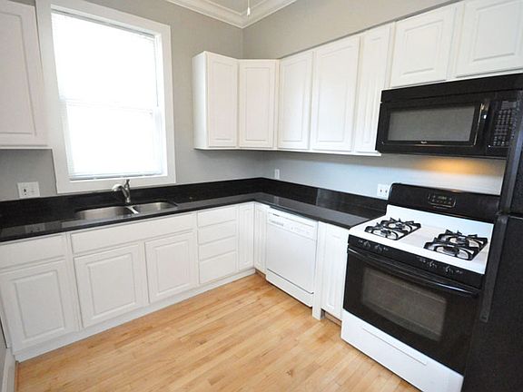 4th image of 495-497 S Lazelle St #495