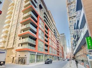 21 Nelson St #212-C01, Toronto, ON M5V 3H9