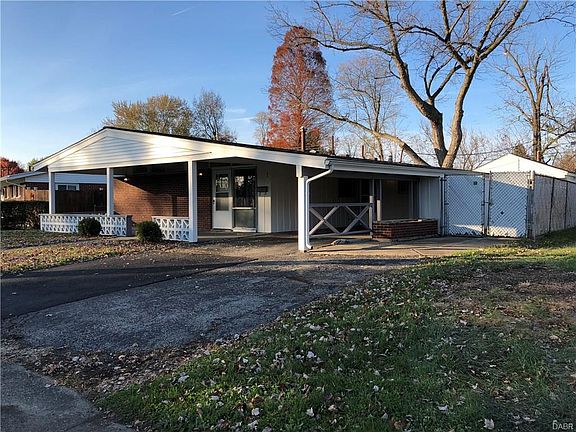 2nd image of 5203 Bayside Dr