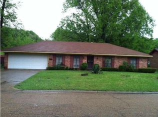 4626 Village Dr, Jackson, MS 39206