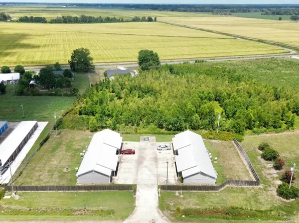 4278 Highway 8, Cleveland, MS 38732