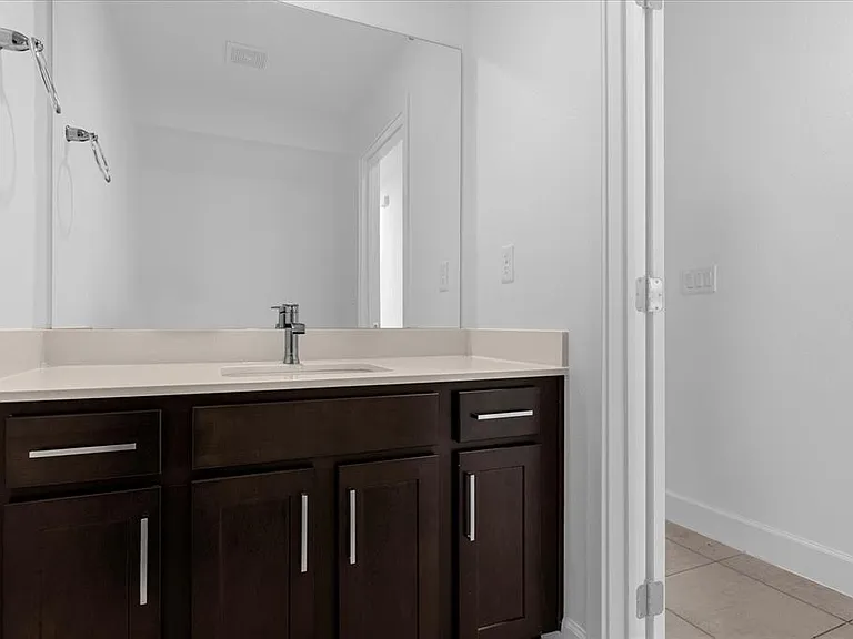 1336 Captiva Cv — Photo 10