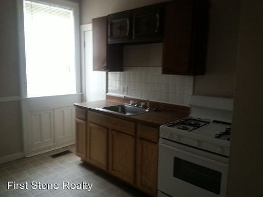 5th image of 2836-2838 Gasconade St