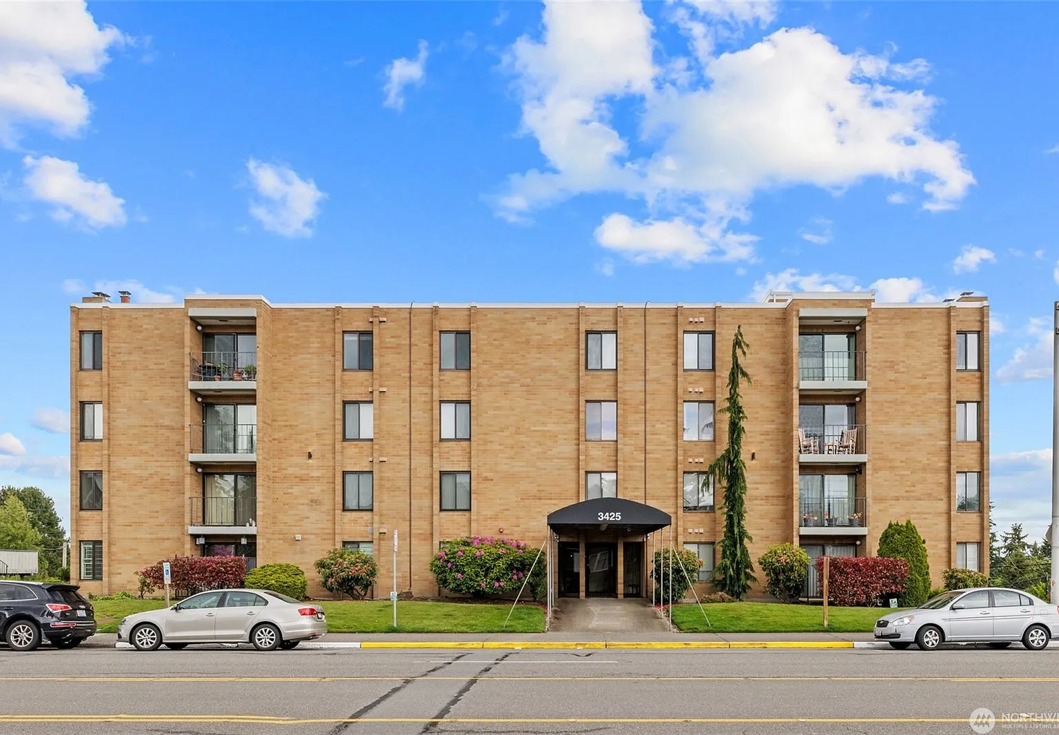 1 bed, 863 sqft, $1,995 — Photo 1