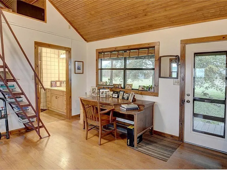 4715 Granny Dr — Photo 10