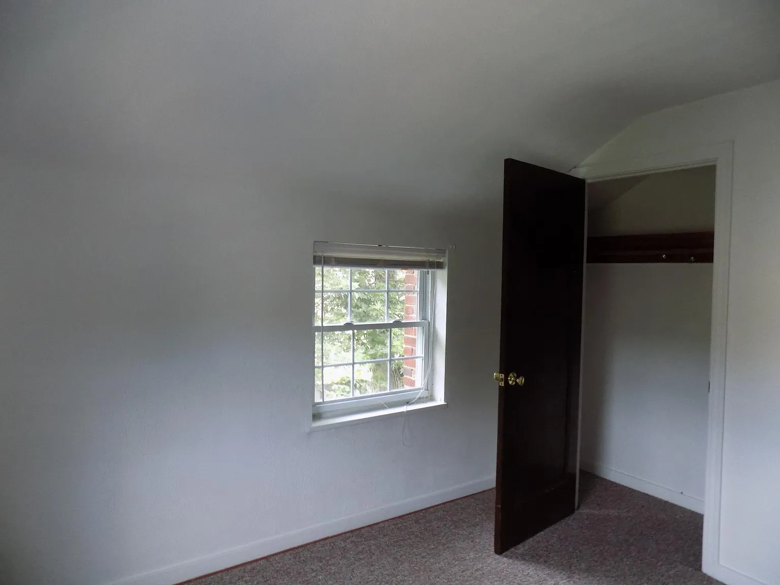 221 Moorewood Pittsburgh Pa — Photo 3