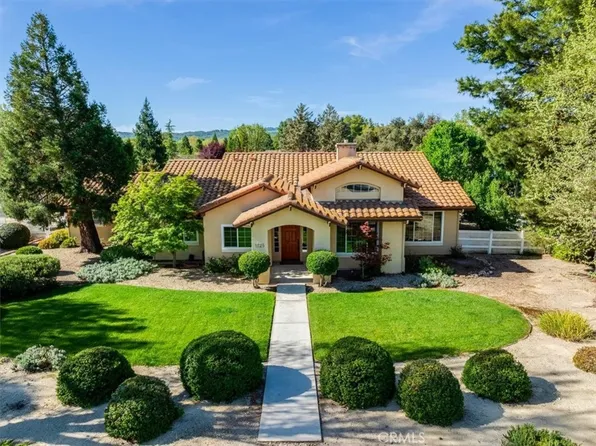 1725 Briarwood Pl, Templeton, CA 93465