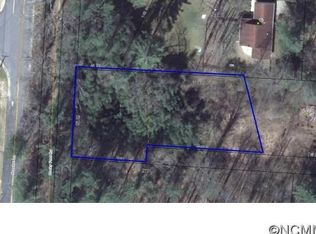 206 Mine Gap Rd, East flat rock, NC 28726