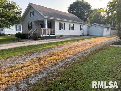 628 University St, Carlinville, IL, 62626