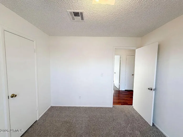 8839 W Carol Ave — Photo 8