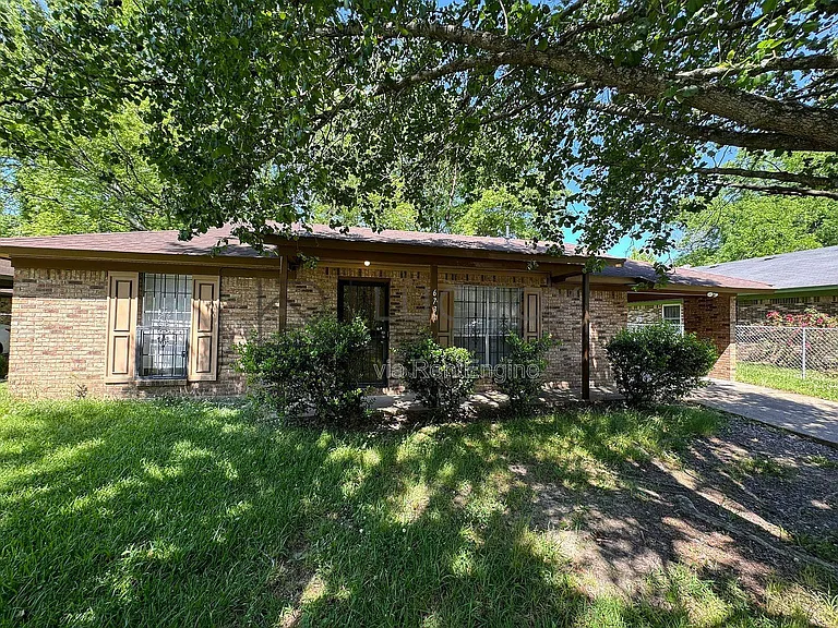 6731 George Washington Dr — Photo 2