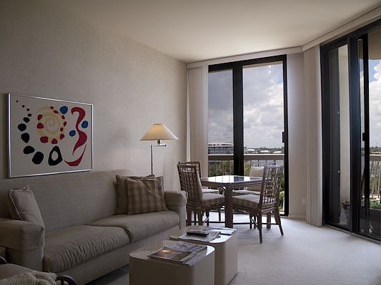 4th image of 2100 S Ocean Blvd APT 304