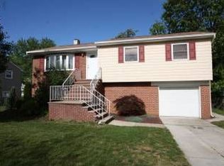 32 Diane Ave, Old Bridge, NJ 08857
