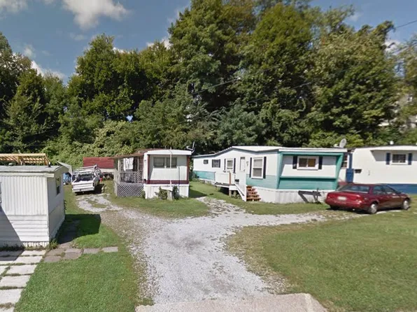 800 Sidney St, Greensburg, PA 15601