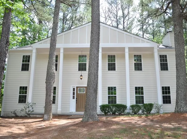 485 S Malton Ct, Stone Mountain, GA 30083
