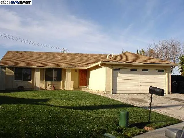 1951 W McPeak Ct photo 1