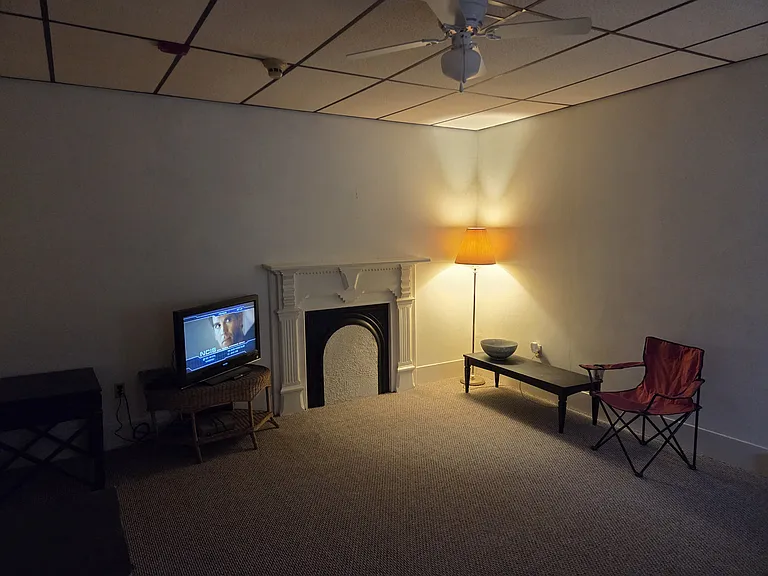 219-223 Westminster Ave #1 — Photo 6