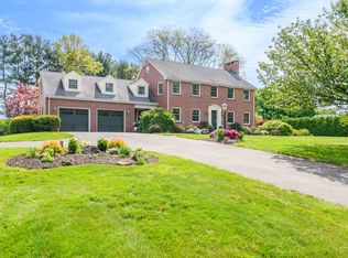 116 Thornbush Rd, Wethersfield, CT 06109