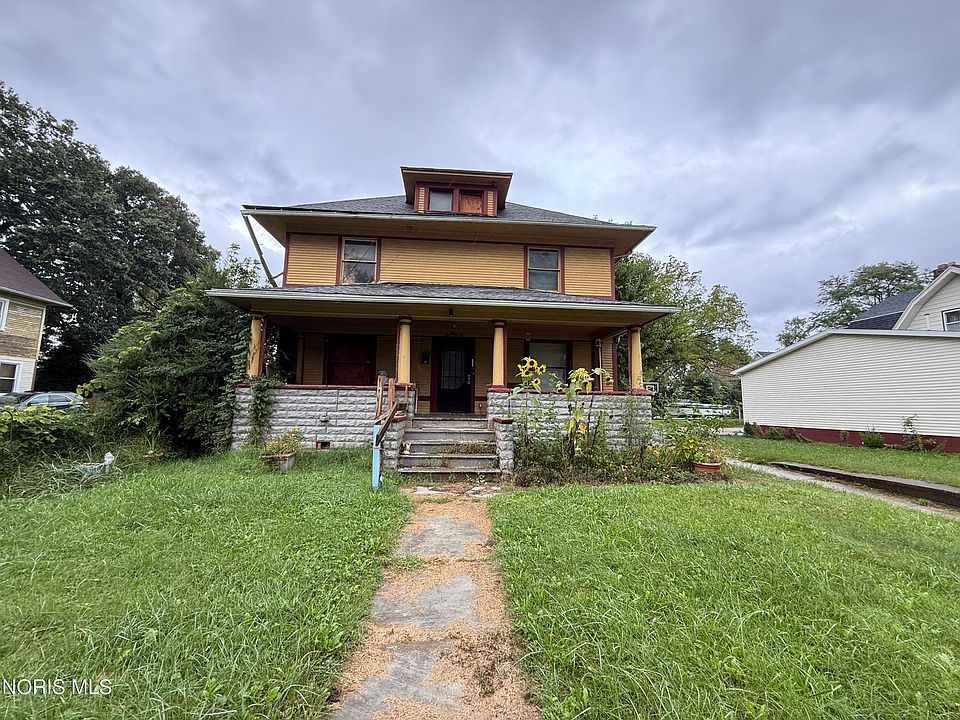 1st image of 320 Boston Pl