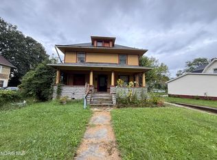 320 Boston Pl, Toledo, OH 43610